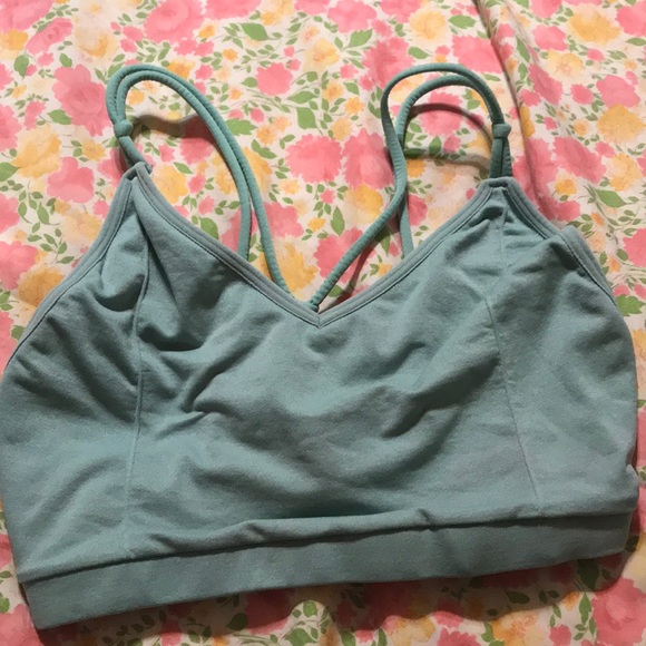 BUNDLE!! 3 Fabletics bras - Picture 4 of 5